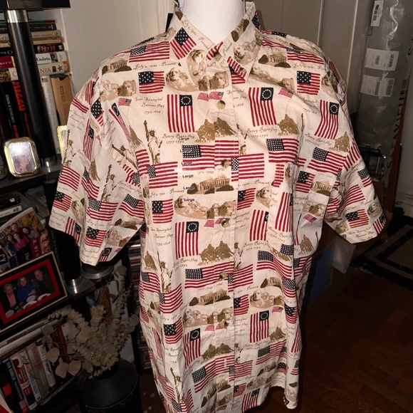 Mens Short Sleeve 100% Flag Shirt Sz L NWT - Picture 1 of 12